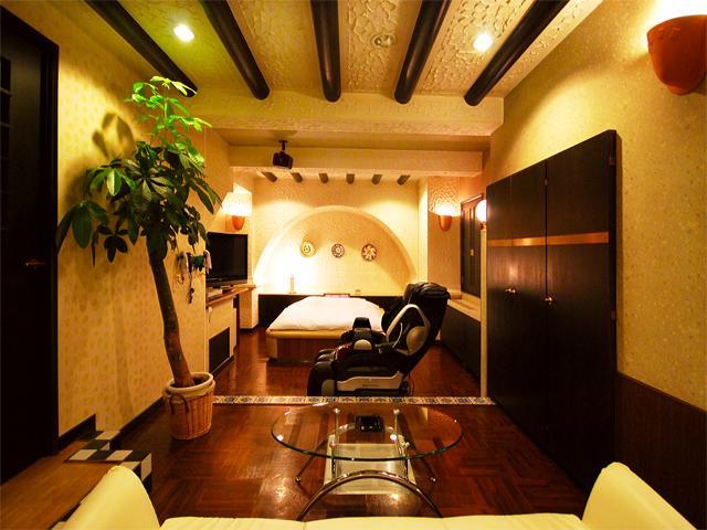 Hotel Rr (Adults Only) Yokkaichi Bagian luar foto