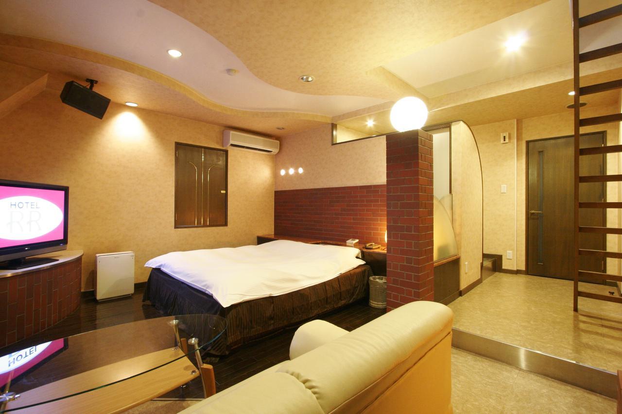 Hotel Rr (Adults Only) Yokkaichi Bagian luar foto